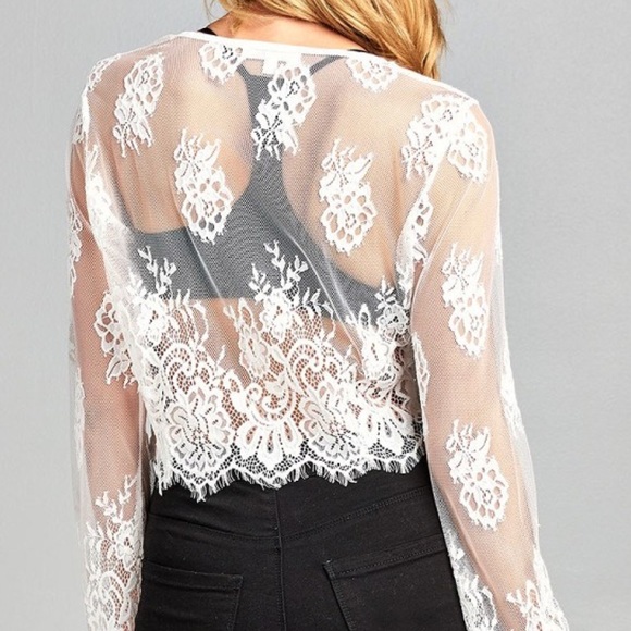 Scalloped Long Sleeve Lace Top - Picture 2 of 3